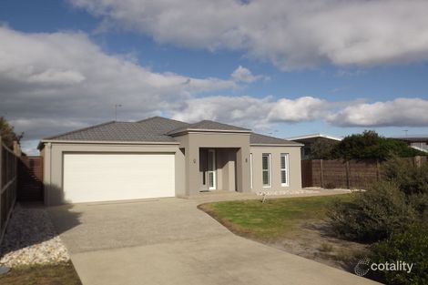Property photo of 3 Blue Water Circle Cape Paterson VIC 3995