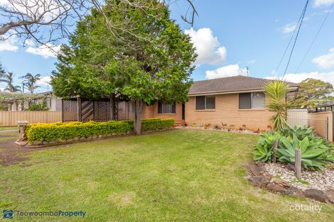 6 Robyn St, Centenary Heights, QLD 4350