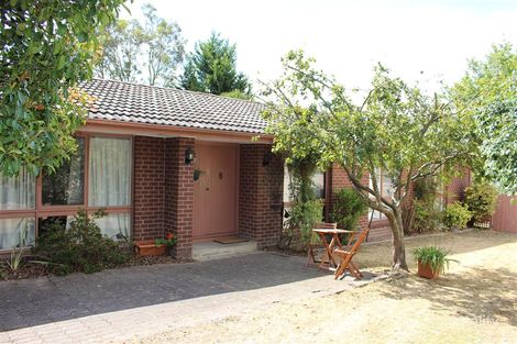 Property photo of 6 Cedar Court Gisborne VIC 3437