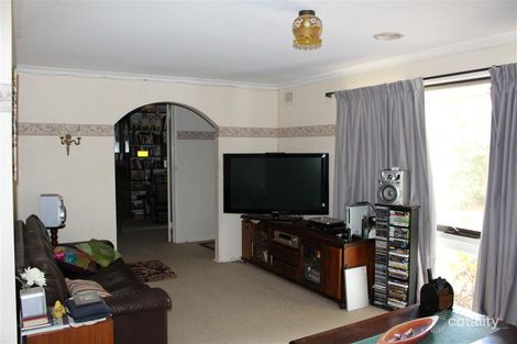 Property photo of 6 Cedar Court Gisborne VIC 3437