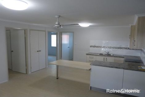 2/38 Wood St, Barney Point, QLD 4680