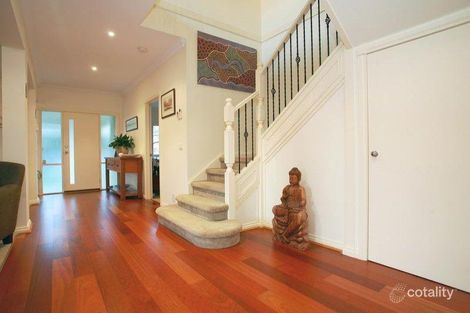 Property photo of 2 Commonwealth Terrace Sandhurst VIC 3977