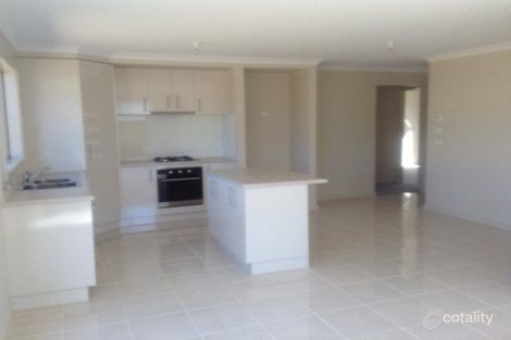 Property photo of 37 Chloe Drive Broadford VIC 3658