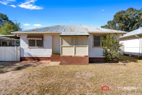 7 Victoria St, Mount Austin, NSW 2650