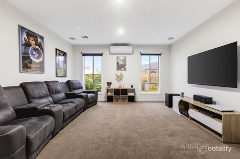 Property photo of 84 Sherwood Road Chirnside Park VIC 3116