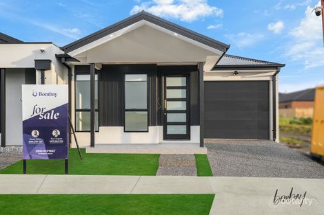 Property photo of 56 Devizes Drive Wollert VIC 3750
