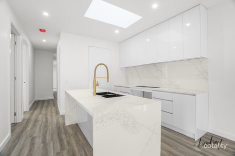 Property photo of 333 Boundary Road Wollert VIC 3750