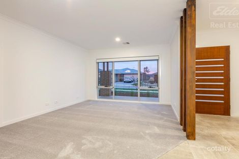 Property photo of 15 Keyte Street Googong NSW 2620