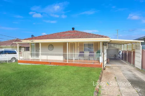 Property photo of 10 Franklin Crescent Blackett NSW 2770