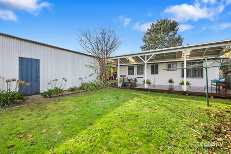 19 Hillside Ave, Eildon, VIC 3713