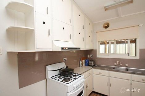 Property photo of 34 Wodonga Avenue Loxton SA 5333