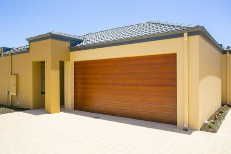 5/8 Central Tce, Beckenham, WA 6107