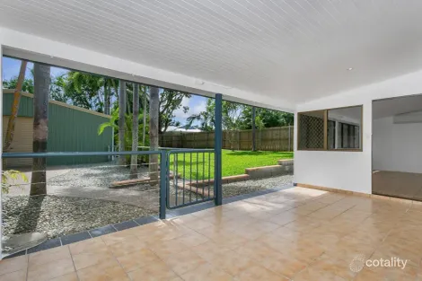 Property photo of 16 Grampian Close Smithfield QLD 4878