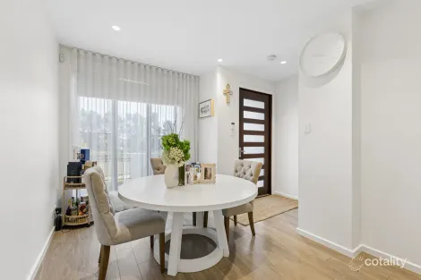 Property photo of 36 Rainbows Way Leppington NSW 2179
