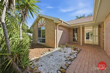 21 Rutland St, Bonville, NSW 2450