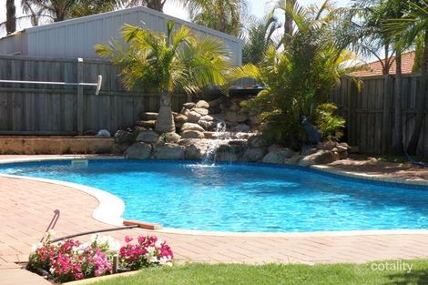 Property photo of 40 Star Bush Crescent Ellenbrook WA 6069