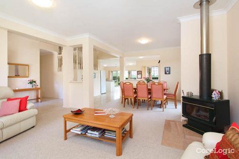 Property photo of 33 Lagoon Crescent Bellbowrie QLD 4070