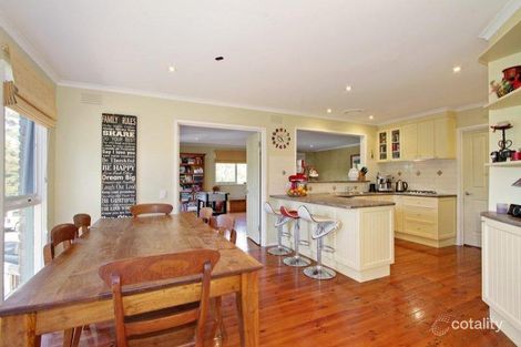 Property photo of 11 Greenhills Avenue Montrose VIC 3765