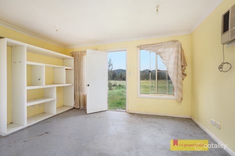 Property photo of 166 White Cedars Road Kains Flat NSW 2850