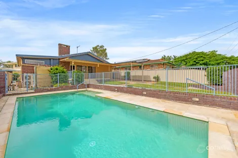 Property photo of 12 Larwon Terrace Southport QLD 4215