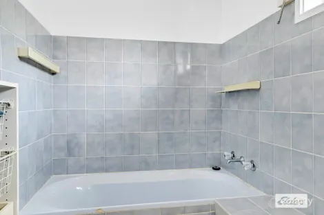 Property photo of 5 The Outlook Road Surfside NSW 2536