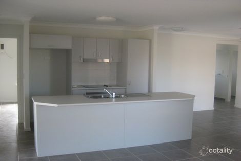Property photo of 70 Blue Wren Drive Kelso QLD 4815