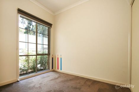 Property photo of 2/4 Warnes Road Mitcham VIC 3132
