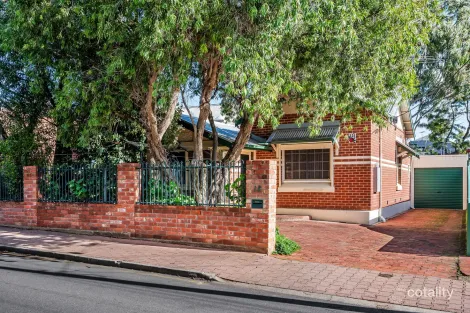 18 WARATAH ST, SEACLIFF, SA 5049
