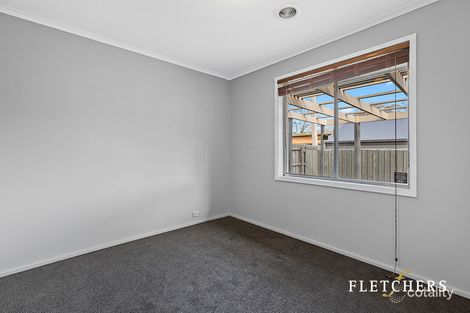 Property photo of 33 Blackburn Road Mooroolbark VIC 3138