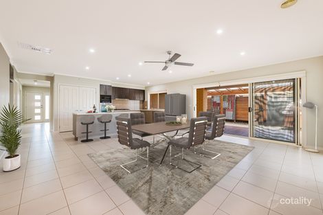 Property photo of 5 Ben Hall Street Cranbourne East VIC 3977
