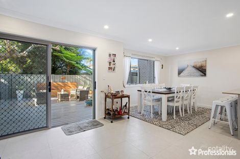 Property photo of 2/20 Eastern Road Booker Bay NSW 2257