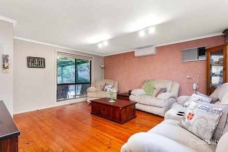 Property photo of 27 Wandana Crescent Mooroolbark VIC 3138