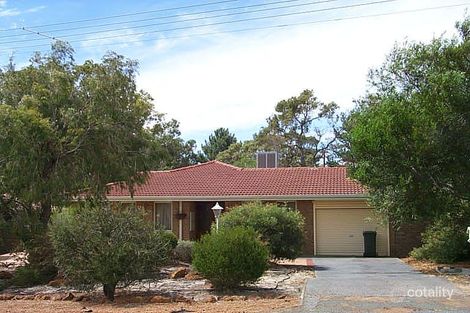 40 Yorna Rd, Kalamunda, WA 6076