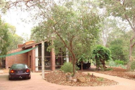 9 Lawrence Cl, Darlington, WA 6070