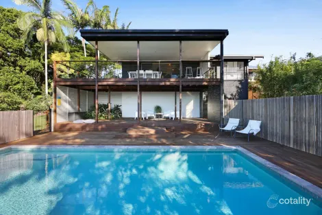 33 Hibiscus Pde, Banora Point, NSW 2486