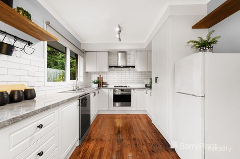 Property photo of 2 Barry Court Scoresby VIC 3179