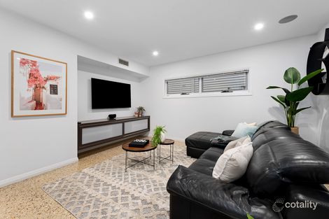 Property photo of 152 McIlwraith Avenue Norman Park QLD 4170