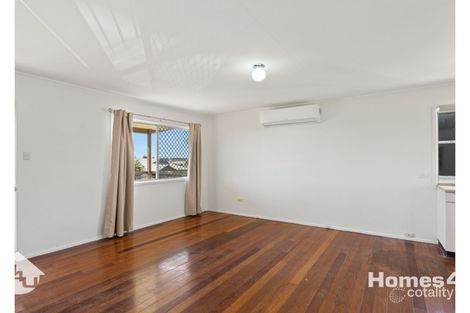 Property photo of 27 Kippa Street Kippa-Ring QLD 4021