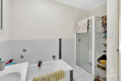 Property photo of 4/7-9 Bank Street Mowbray TAS 7248