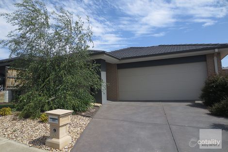 Property photo of 25 Gyrfalcon Way Doreen VIC 3754