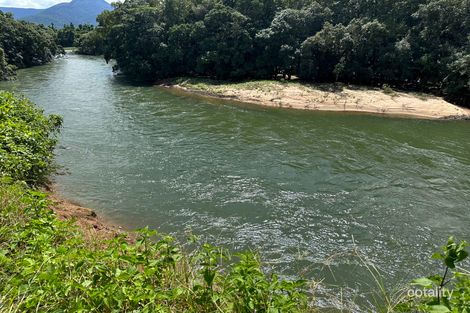 1052 North Davidson Rd, Munro Plains, QLD 4854