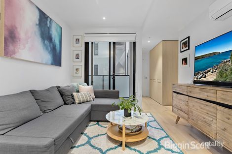 Property photo of 212/1 Queen Street Blackburn VIC 3130
