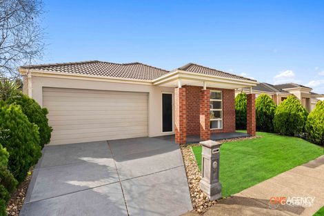 Property photo of 16 Sinclair Crescent Tarneit VIC 3029