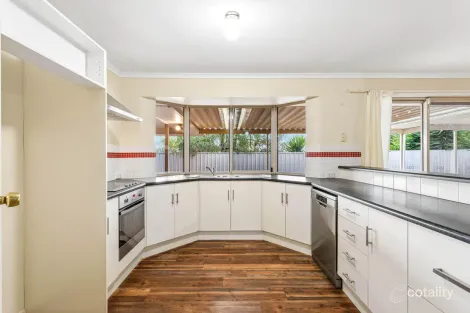 Property photo of 14 Thistleton Court Greenwith SA 5125