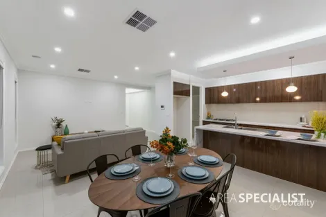 Property photo of 21 Wheatland Drive Truganina VIC 3029