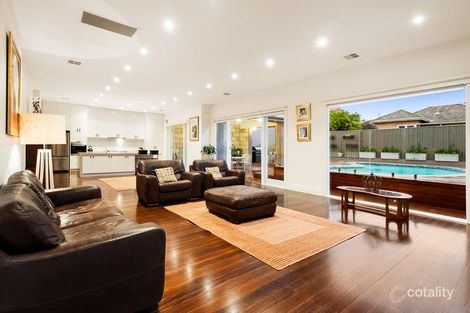 Property photo of 1 Jean Street McKinnon VIC 3204