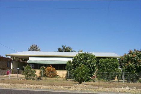 52 Avenell St, Avenell Heights, QLD 4670