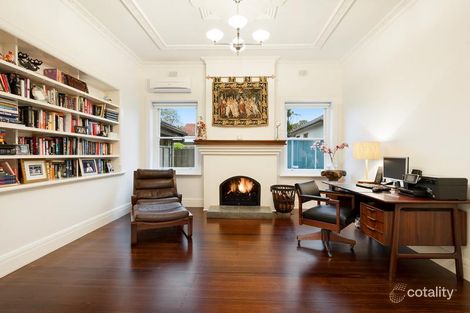 Property photo of 1 Jean Street McKinnon VIC 3204