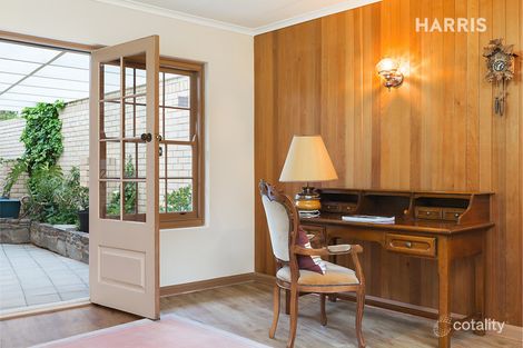 Property photo of 10 Crompton Drive Wattle Park SA 5066