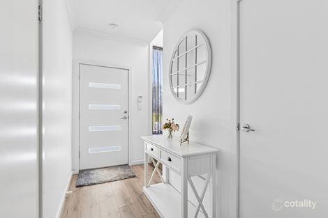 Property photo of 100 Lovelock Drive Noarlunga Downs SA 5168